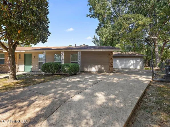 6588 Johnson Pl, Jackson, MS 39213