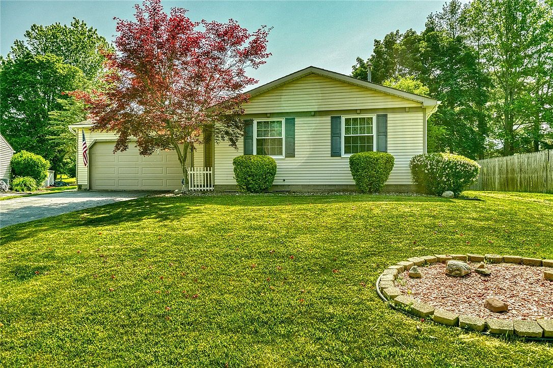 3232 Woods Edge, Walworth, NY 14568 Zillow