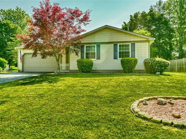 3232 Woods Edge, Walworth, NY 14568