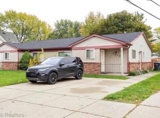 1014 Kelley St #1014, Troy, MI 48083