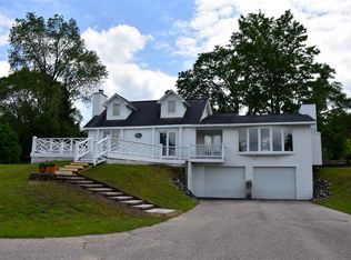 1251 Lakeshore Dr, Boyne City, MI 49712