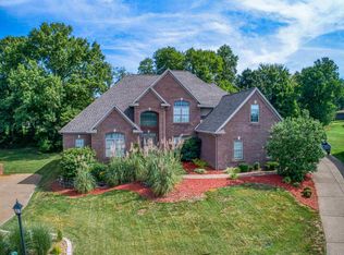 2325 Julianne Cir, Newburgh, IN 47630