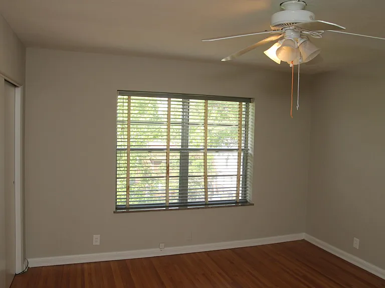 7551 Delmar Blvd #2E — Photo 19