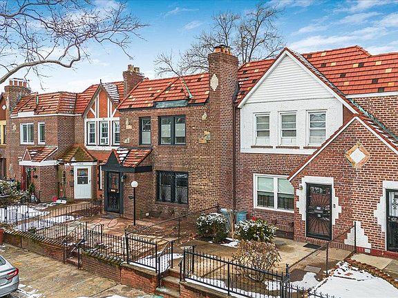 3rd image of 17967 Selover Road