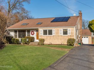 2405 Swenson Pl, Bellmore, NY 11710