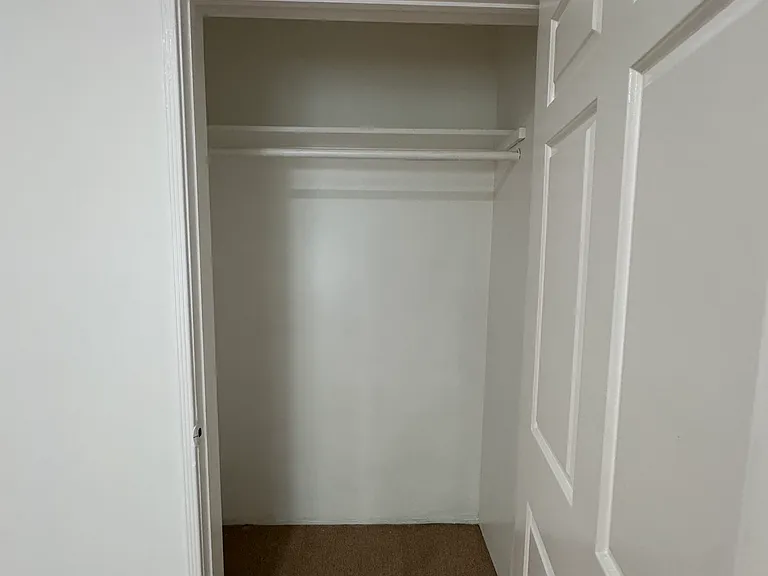 1401 Havenhurst Dr #6 — Photo 6