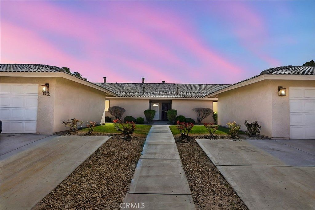 27535 Lakeview Dr