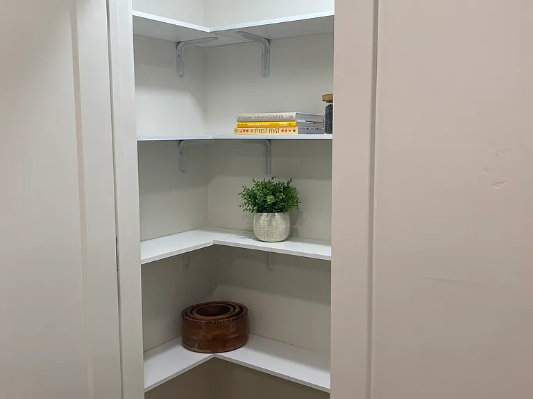 1330 Southwood Dr #2 — Photo 8