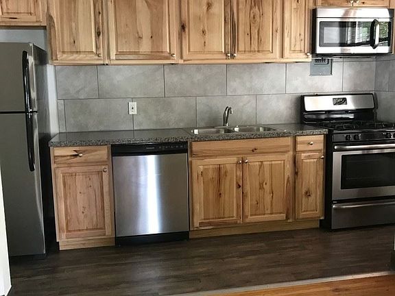 4th image of 1001 E 28th St #2