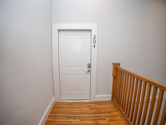 5th image of 230 W Dunklin St Suite 204
