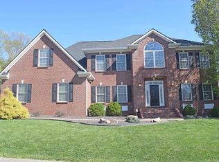 2444 Waterstone Dr, Evansville, IN 47725