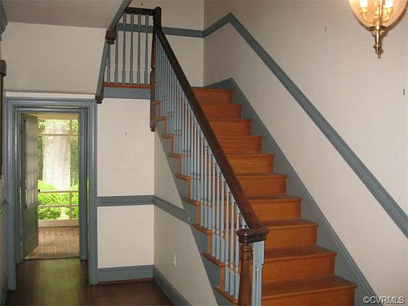 5th image of 207 5th Ave