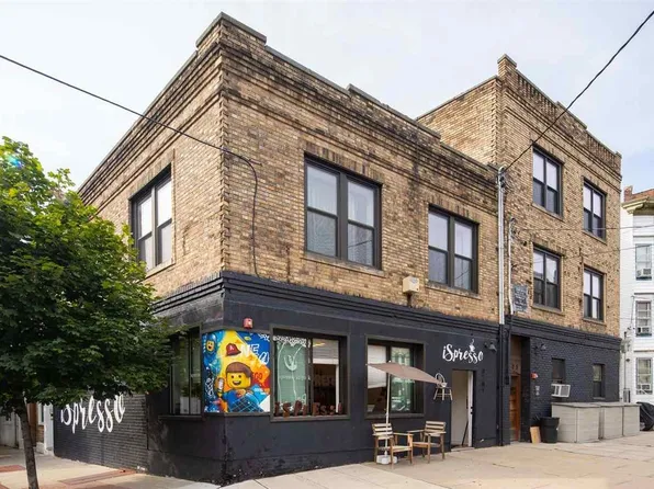 4701 Park Avenue image 1 of 15
