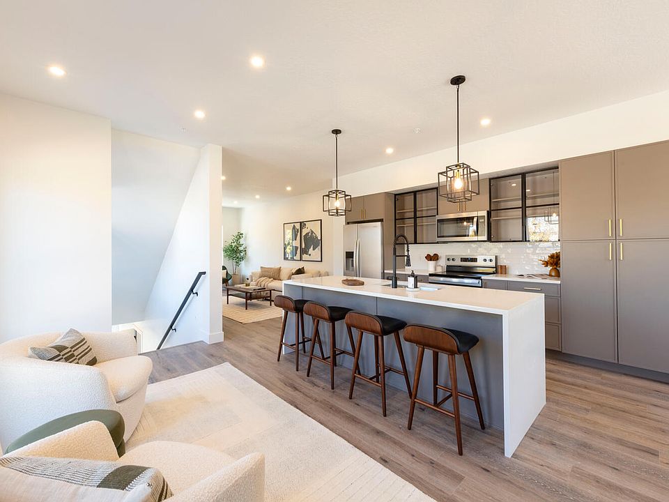 1st image of 880 E Rowley Dr #102