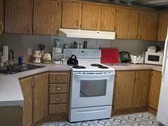 4th image of 386 Camellia Dr