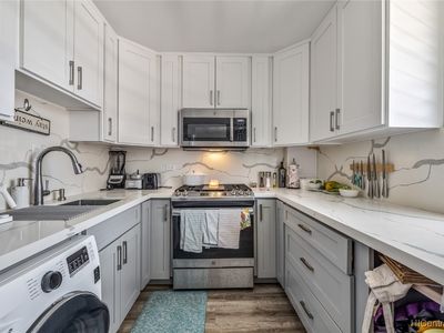 2018 Fern St APT 203, Honolulu, HI, 96826