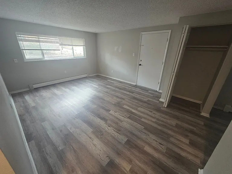 1099 Westmoreland Rd #2 — Photo 5