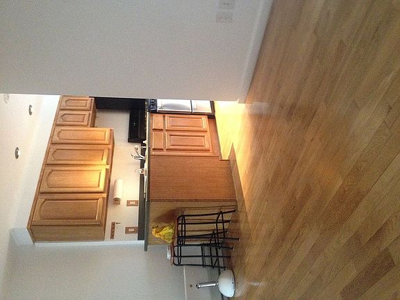 Living room & Kitchen 