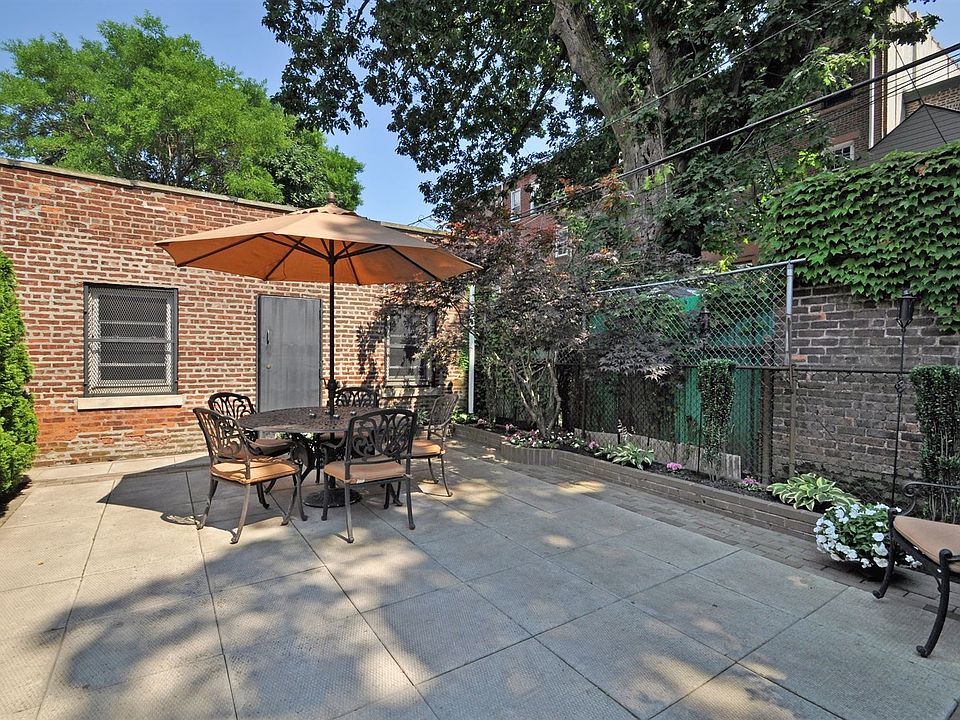 1st image of 94 Midwood St