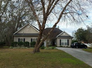 8 Hummingbird Ct, Savannah, GA 31419