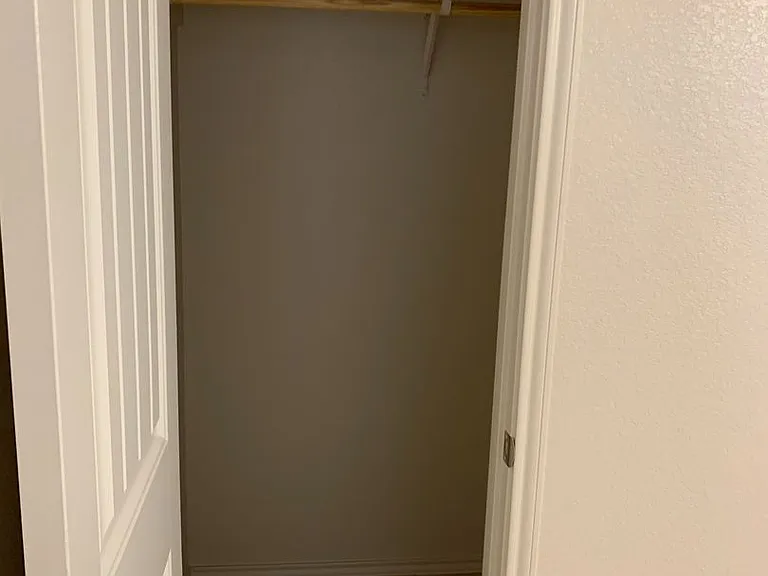 2432 FM 1113 — Photo 24