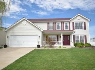 1205 Sunset Green Dr, O'Fallon, MO 63366