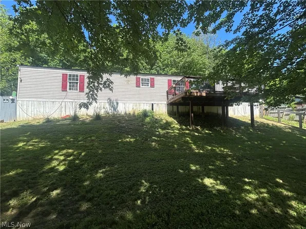 5494 Pounds Rd, Glouster, OH 45732