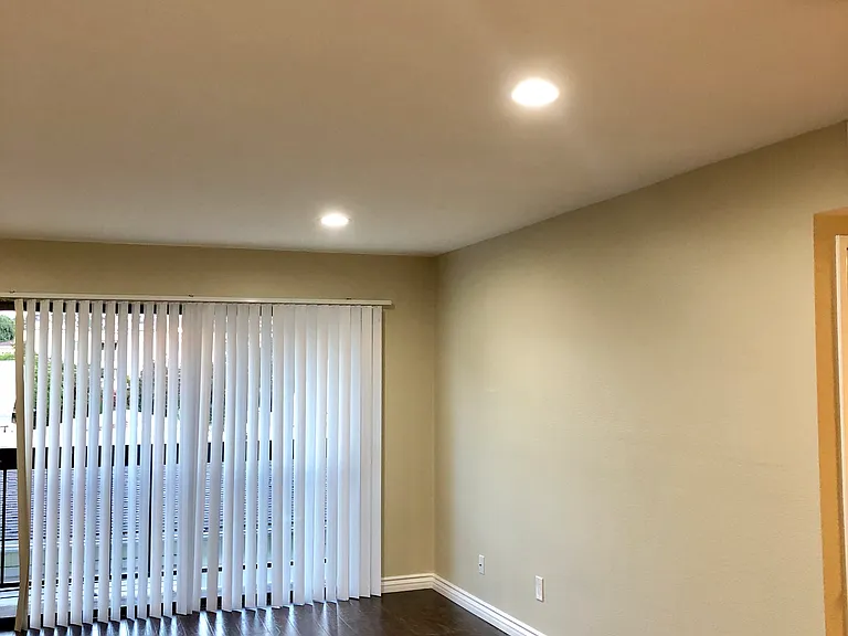 511 E Palmer Ave #14 — Photo 3