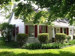 12 Central Ave S, Monteagle, TN 37356