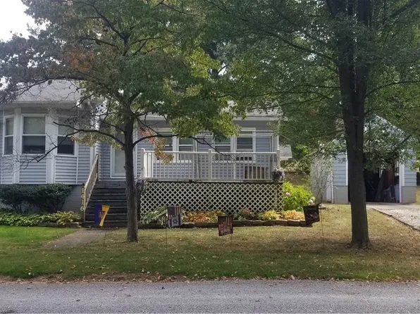 1416 Country Club Dr, Salem, OH 44460