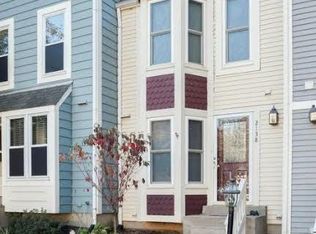 2138 Whisperwood Glen Ln, Reston, VA 20191