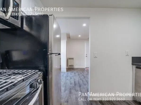 6623 3/4 Crenshaw Blvd, Los Angeles, CA 90043