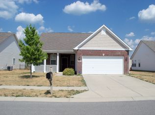 3413 Firethorn Dr, Whitestown, IN 46075