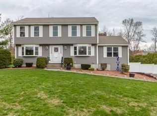 25 Landmark Dr, Methuen, MA 01844