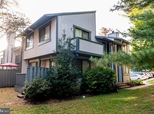 18425 Stone Hollow Dr, Germantown, MD 20874