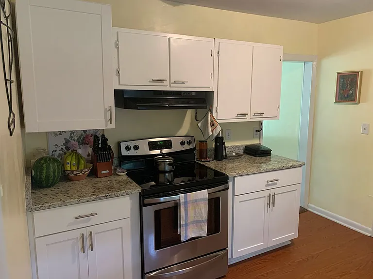 2148 NW 28th Ave — Photo 12