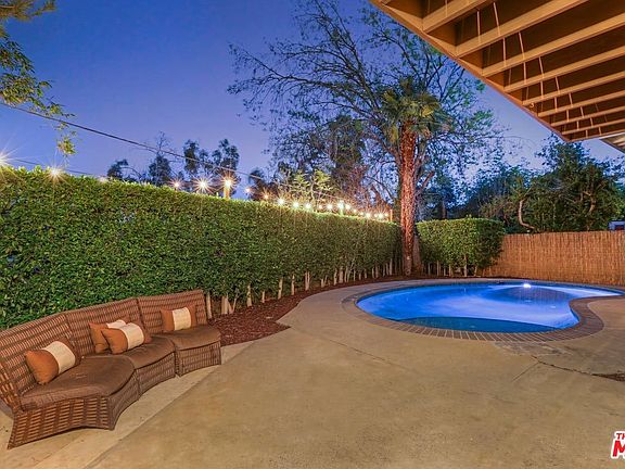 4th image of 1765 Kaweah Dr