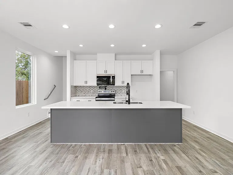 3507 Wilmington St #A — Photo 8