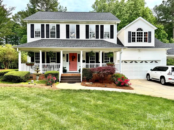 7074 Ridgeway Rd, Stanley, NC 28164