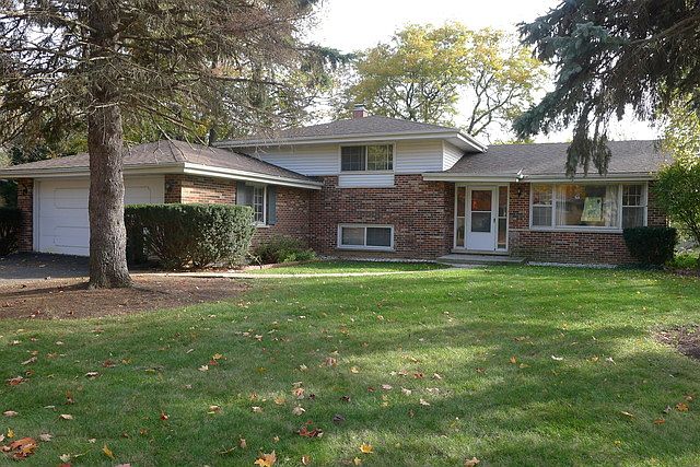 1st image of 939 E Holly Way