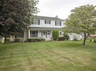 692 Brandywine Rd, Nazareth, PA 18064