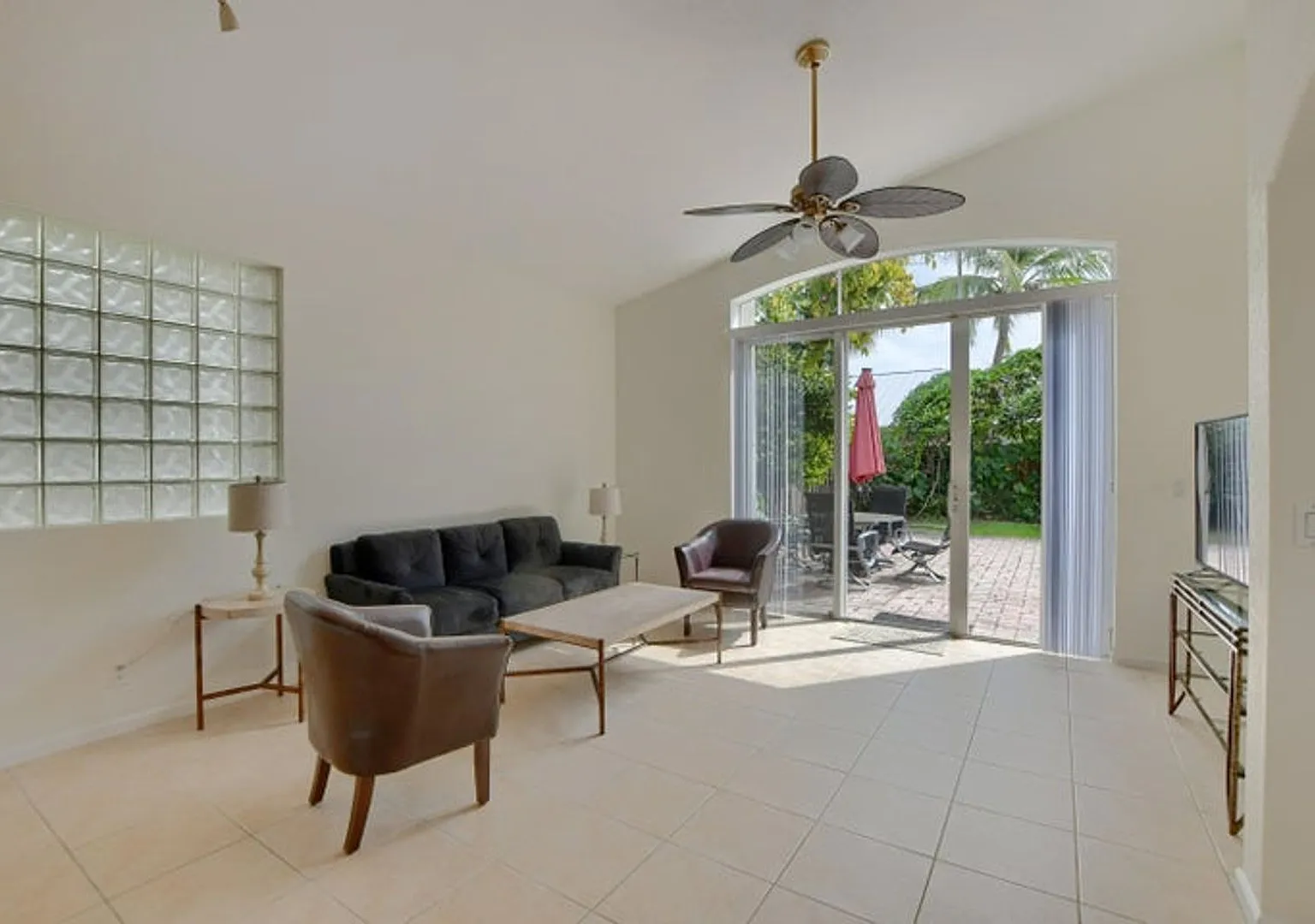 1225 E Magnolia Circle, Delray Beach, FL 33445 — Photo 3