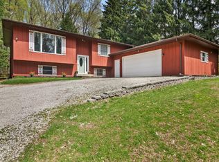 637 E 950 N, Westville, IN 46391