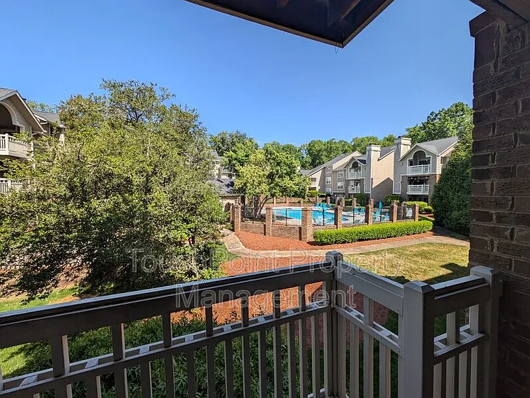5001 Sharon Rd #K — Photo 7