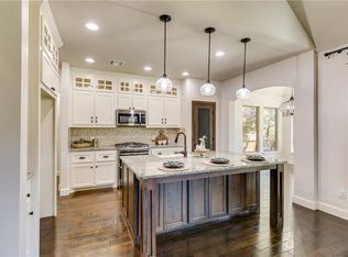 3024 Peaceful Ln, Edmond, OK 73034
