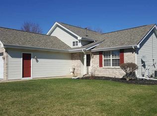 3431 Prairie View Dr, Rockford, IL