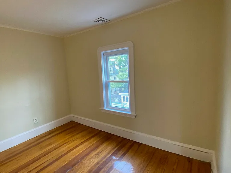 24 Holyoke Rd #1 — Photo 15