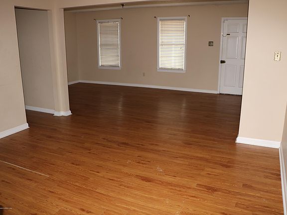 2nd image of 7325 Northbrook Dr