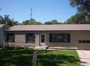 5100 N Flora Ave, Kansas City, MO 64118