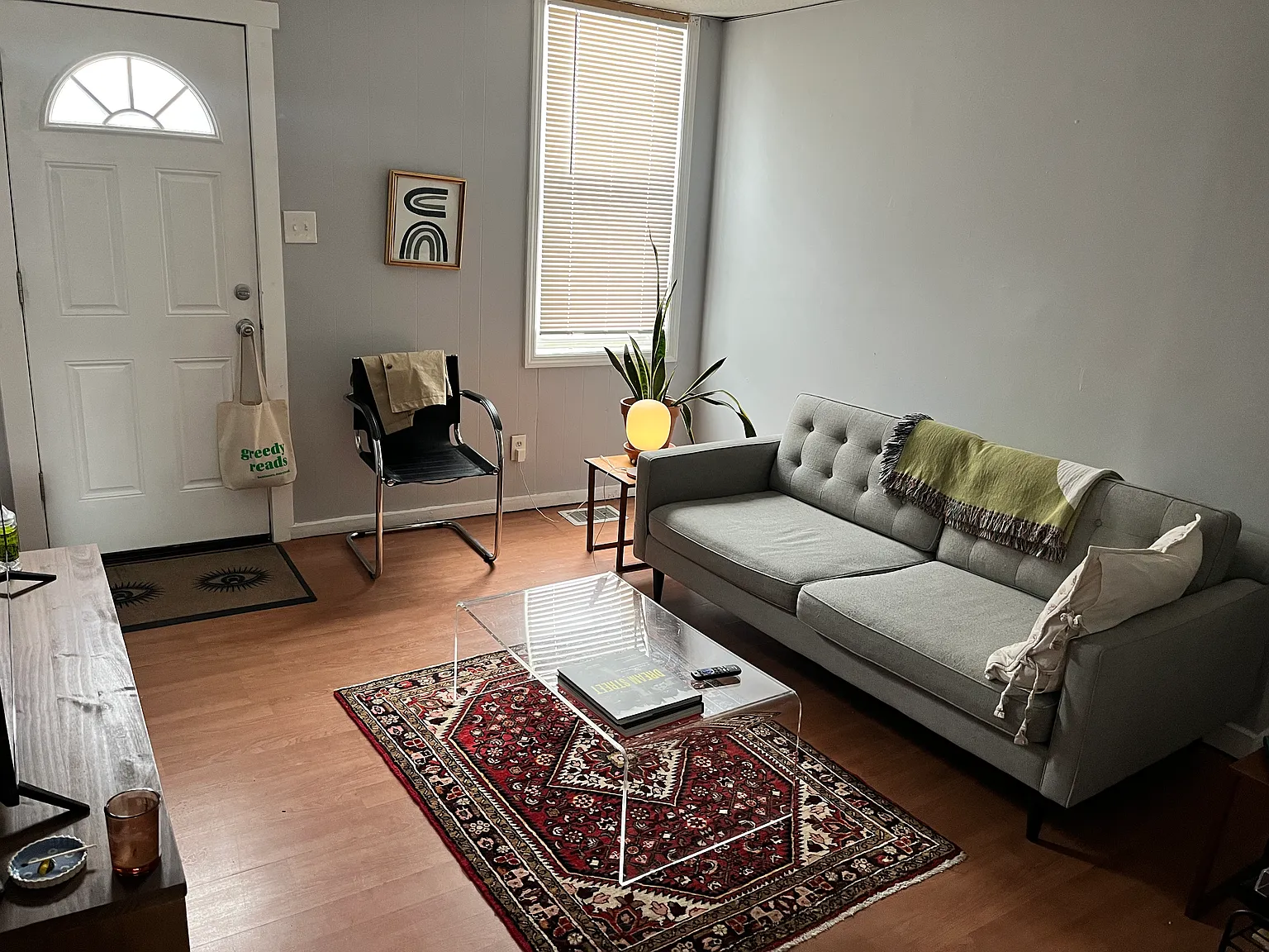 2 bed, $1,400 — Photo 2